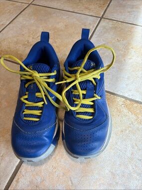 Under Armour Kids Blue Athletic Sneakers with Yellow Laces